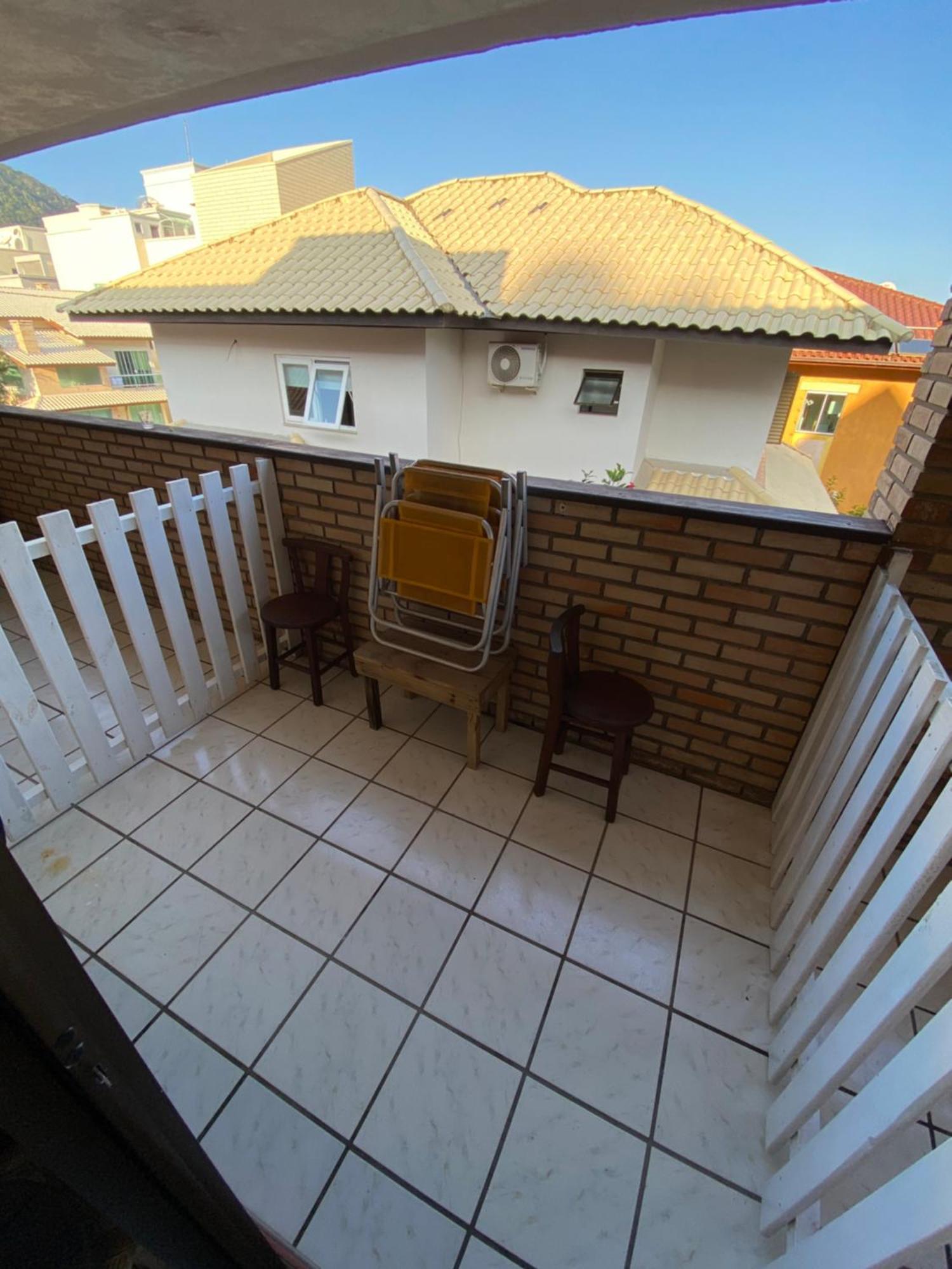 Cuatro Islas Hostal Bombinhas
