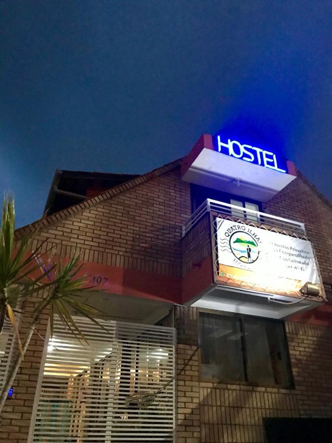 Cuatro Islas Hostal